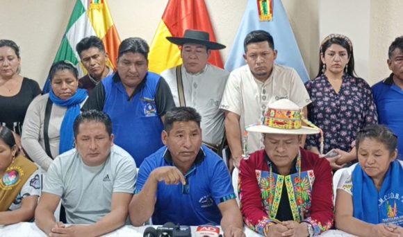 Partidarios de Evo Morales amenazan con movilizarse