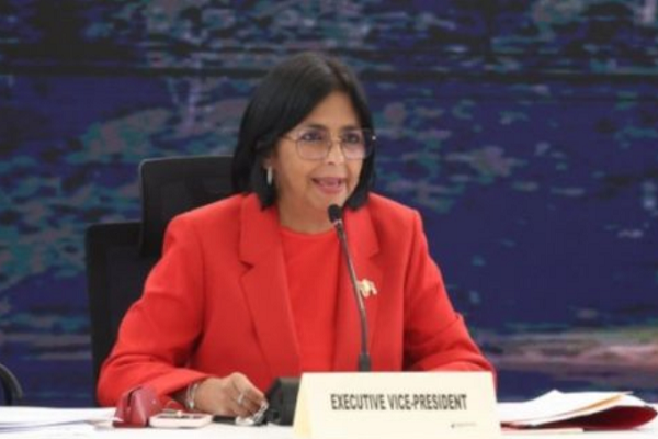 En el Seminario Regional del Caribe 2024, Rodríguez acusó a EE.UU. de tratar de cambiar el rumbo del desarrollo económico venezolano.