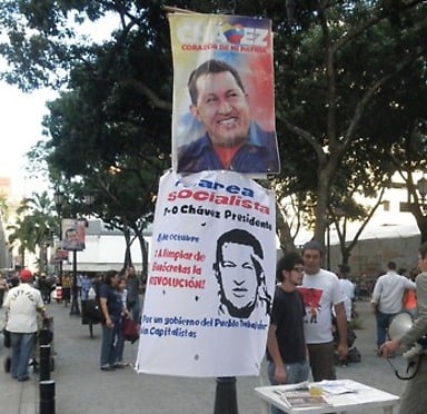 ¡Votemos por Chávez el 7-O y el 8-O Limpiemos de burócratas la revolución!