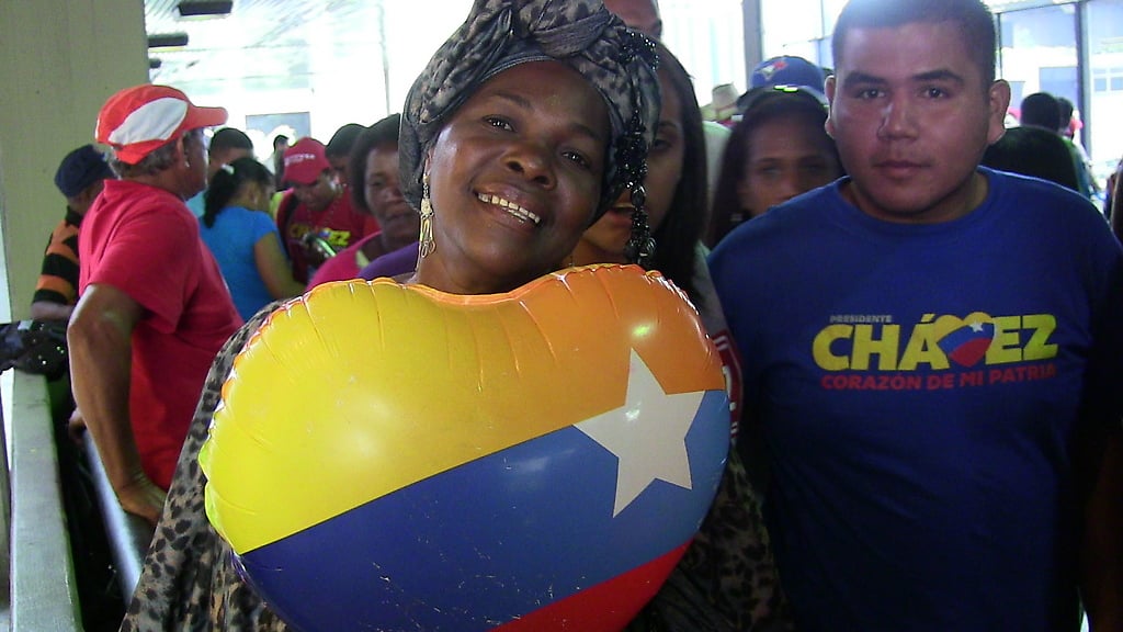 Los afrodescendientes apoyan a Chávez