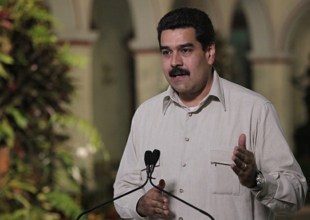 Vicepresidente Maduro habló telefónicamente con el Presidente Chávez la noche de la Navidad
