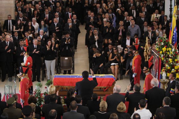 Vicepresidente Maduro en el funeral del Comandante Chávez