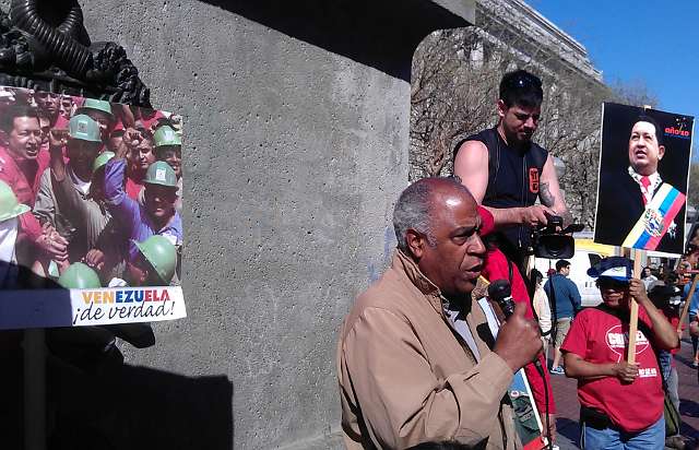 Pierre Labossiere del Comité de Acción para Haiti en San Francisco, destacó el apoyo de Chávez a Haití y pueblos del Caribe
