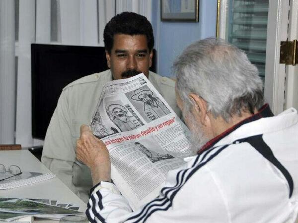 El líder cubano, Fidel Castro, analizó la actualidad mundial junto al presidente