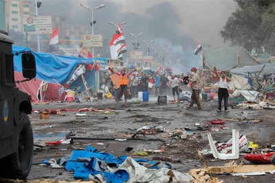 El Ministerio de Salud de Egipto informó de al menos 464 personas muertas por los enfrentamientos ocurridos en varias provincias del país