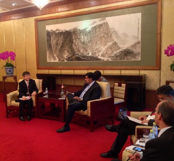 "Con el Presidente de la empresa Chery, acordamos una poderosa alianza. Vamos a crear y fabricar un automóvil en Venezuela"