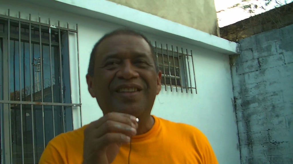 Jesús Rosal, reconocido dirigente sindical, conocido como María Paleta, declarando para Aporrea