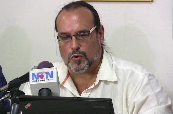 Luis Enrique Gavazut durante su presentación