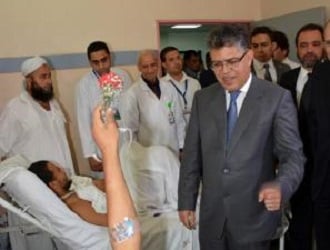 El canciller Jaua en un hospital de El Cairo