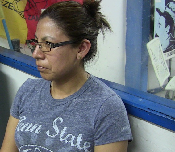 Rosmari Mamani durante su intervención en Cabalgando por América en Radio Zamora Libre 101.9 FM