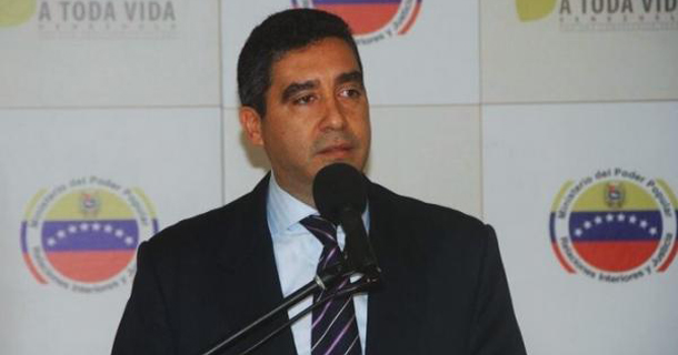 El ministro de Relaciones Interiores, Justicia y Paz, Miguel Rodríguez Torres