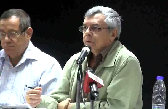 Gonzalo Gómez durate las palabras de apertura del Seminario Nacional de Marea Socialista
