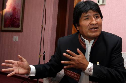 Evo Morales considera que la baja en el precio del petróleo es una maniobra de EEUU para afectar a Venezuela y Rusia