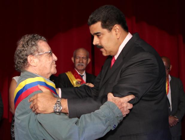 Román Chalbaud y el presidente Maduro