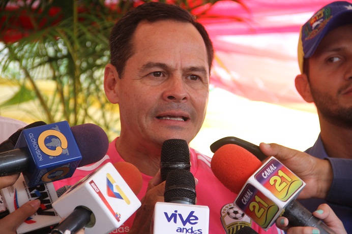 El gobernador bolivariano del Táchira, José Gregorio Vielma Mora