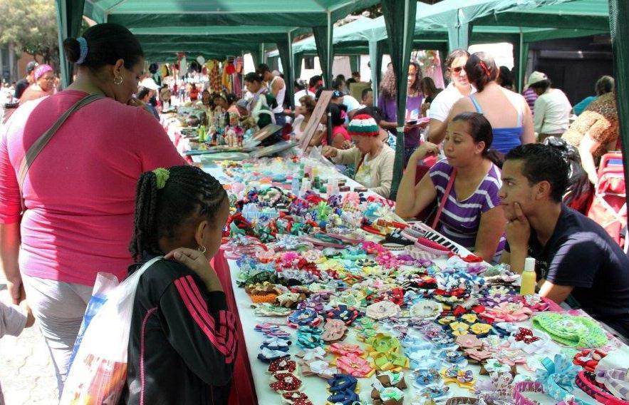 PDVSA La Estancia invita a la “Gran Feria de Venta de Productos ... - Aporrea