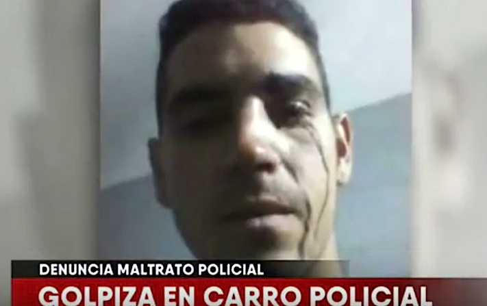 Carlos Díaz fue salvajemente golpeado por carabineros en Chile, quienes, entre otras cosas, decían "está llorando sangre"