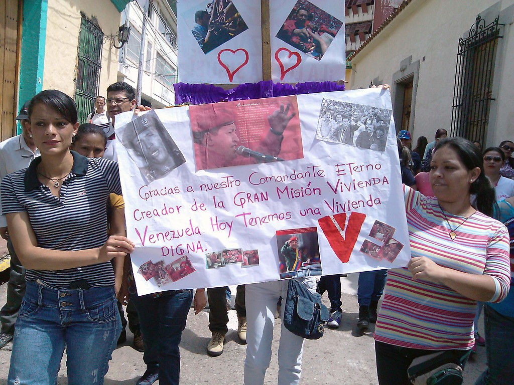 Las mujeres se han constituido en una importante fuerza impulsora de la gestión pública en Venezuela. Sin duda uno de los grandes legados del comandante Hugo Chávez Frías consistió en visibilizar a la mujer venezolana e integrarla al proceso revolucionario..