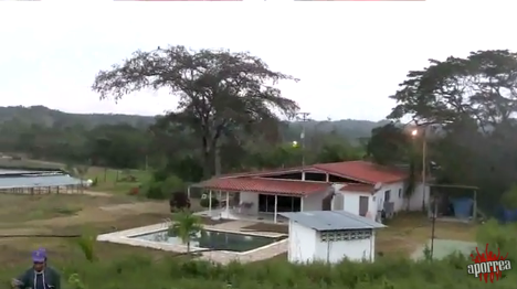 En esta casa que anteriormente perteneció a Luis Plaza, ahora se va a formar aquí una casa de la cultura de la Comuna Negro Miguel y a su vez es un espacio que va a servir para desarrollar proyectos socioproductivos en unión con la comunidad, los jóvenes que pertenecen al movimiento Robert Serra de nuestra comuna y una escuela de formación.