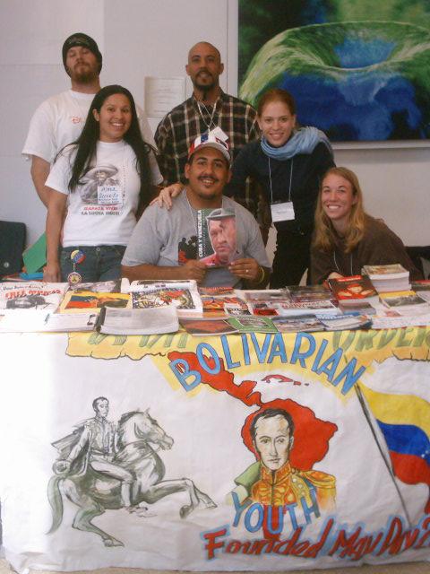 ¿Quien dijo que en Miami no había revolucionarios? Juventud Bolivariana de Miami Presente!