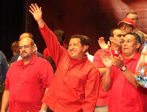 "Estamos engendrando la Patria para que más adelante para nuestro modelo socialista," afirmó el presidente Chávez durante el acto de reconocimiento al Comando Miranda en el Teatro Teresa Carreño.