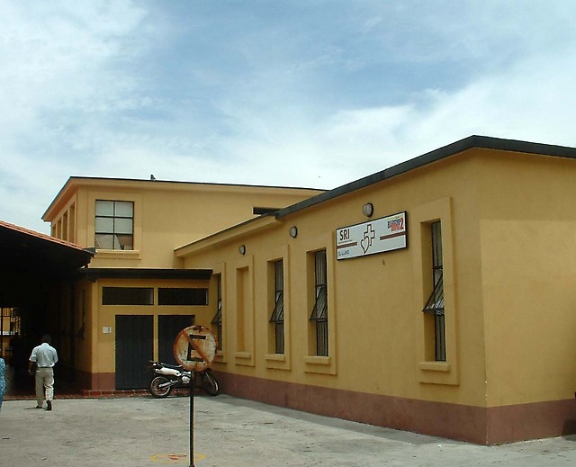 Centro de Diágnóstico Integral (CDI) del sector El Llano, uno de los  centros de salud de la ciudad que todavía se distingue por su buen servicio a la comunidad.
