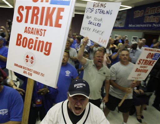 Trabajadores de la fábrica de aviones Boeing están en huelga