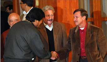 Cerrado el diálogo reiniciado este domingo entre el presidente Evo Morales y los cuatro prefectos del Conalde.