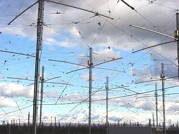 Antenas del proyecto HAARP, que algunos afirman que puede utilizarse para modificar el clima.