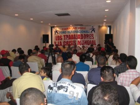 El seminario organizado por Fetraelec, Marea Socialista y Revista de América, contó con nutrida asistencia de dirigentes sindicales y revolucionarios, con ponentes de Venezuela y de países latinoamericanos y europeos