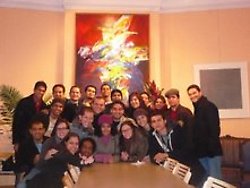 Reunión en Paris del Consejo Estudiantil Becarios Fundayacucho