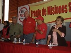 Nancy García (derecha) Gerente Regional del Inces Tachira ,Coordinadora de la Misión Che Guevara y miembro del buró político del PSUV.