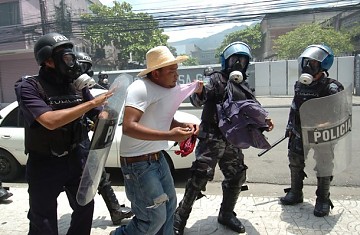 represión en Honduras
