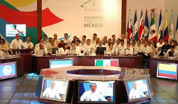 Cumbre de Tuxtla conderá golpe de Estado en Honduras.