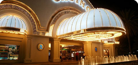 Corpoelec regula suministro de electricidad a centros comerciales y casinos