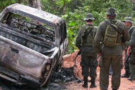 Camioneta donde fue trasladado el gobernador de Caquetá, Luis Cuéllar, fue hallada incinerada.