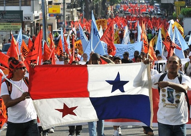 Manifestantes panameños