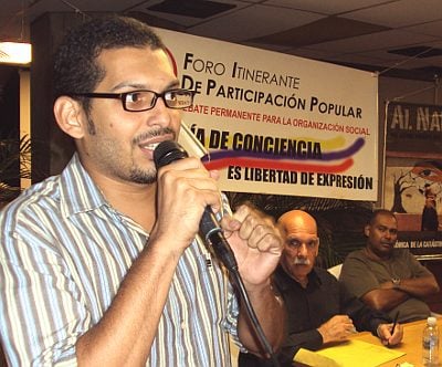 Ildemaro Mejicano, durante su intervención en el foro "Las Primarias del PSUV: Un Análisis Crítico", criticó que la dirigencia del PSUV se hagan oídos sordos ante las denuncias de irregularidades,
