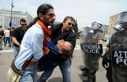 Huelga en Grecia, varios heridos en las manifestaciones