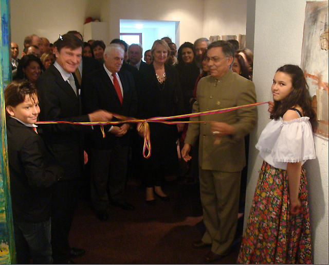 Embajador Cesar Osvelio Mendez y Sub Secretario de Estado Pierre Helg