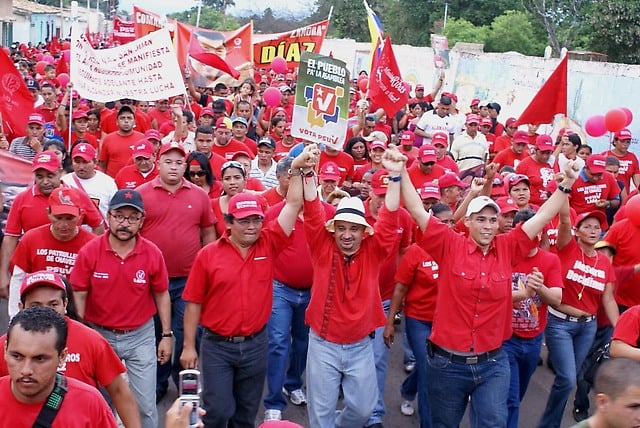 Alexander Dudamel, Julio Chávez y José "gordo" Zerpa encabezan la marcha
