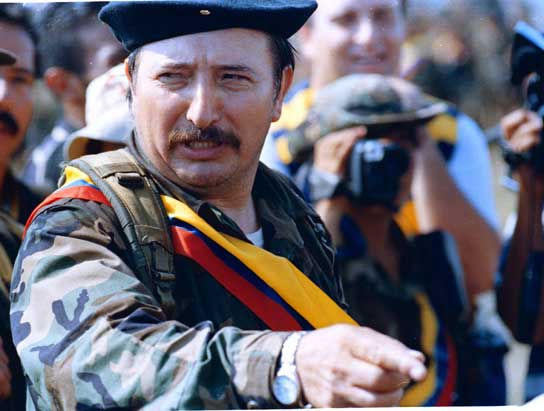 Fotografía de archivo que muestra al líder de la guerrilla de las FARC, alias Mono Jojoy, en San Vicente del Caguán (Colombia)