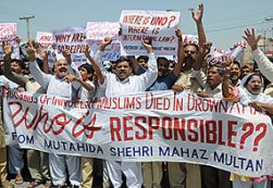 Continúan las protestas en Pakistan contra bombardeos de EEUU