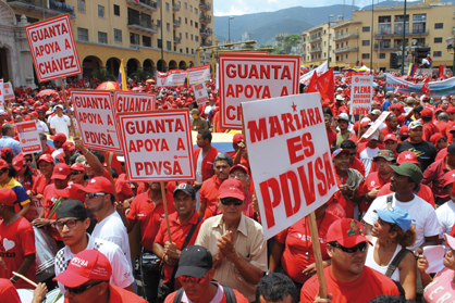 Los obreros de América Latina te dicen "Gringo: Go home"