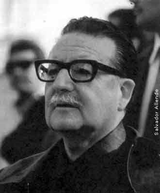 Homenaje a Salvador Allende
