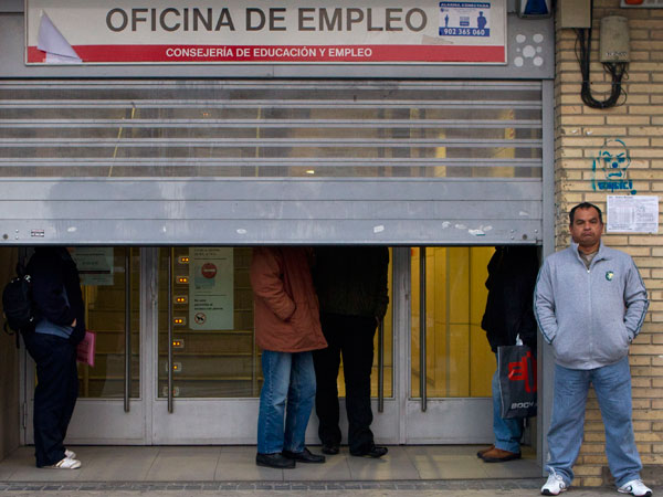 España se mantiene a la cabeza de la Eurozona en materia de desempleo, algo nada edificante.