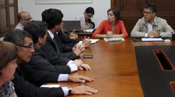 Reunión entre el Vicepresidente Ejecutivo de la República, Elías Jaua, y representantes de empresas