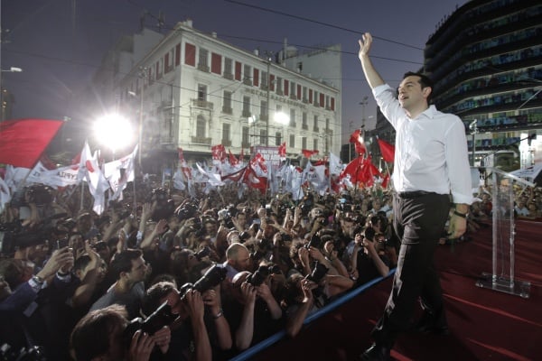 "Aterrorizad a los terroristas este domingo con vuestros votos", ha afirmado Alexis Tsipras: líder de  SYRIZA y virtual Primer Ministro de Grecia