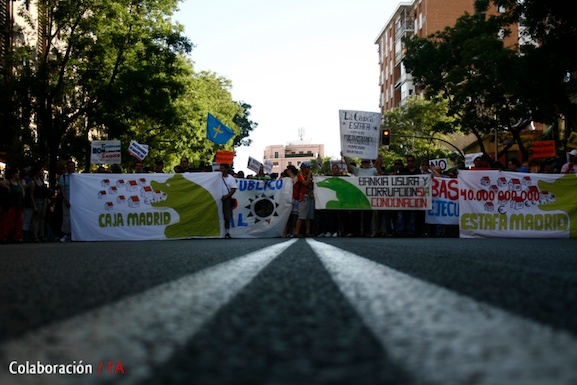 España: Acción masiva de las Brigadas de Información