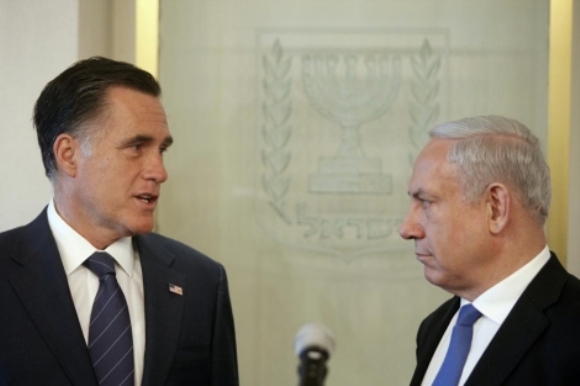 Mitt Romney y Benjamin Netanyahu.